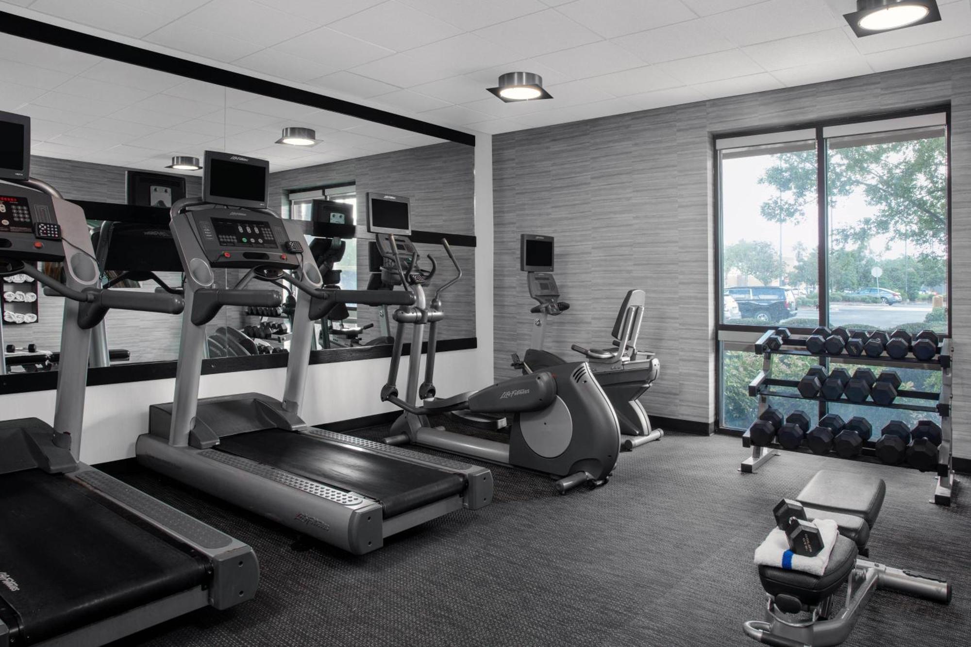 Courtyard By Marriott Jacksonville I-295/East Beltway Eksteriør bilde